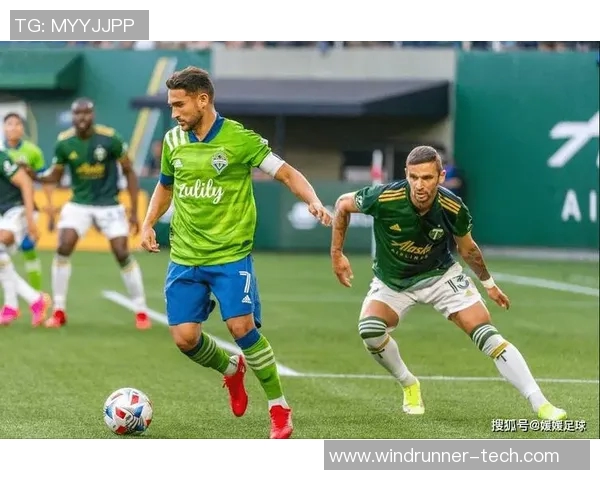 山形山神与德岛旋涡的激烈对决展现足球魅力与团队精神