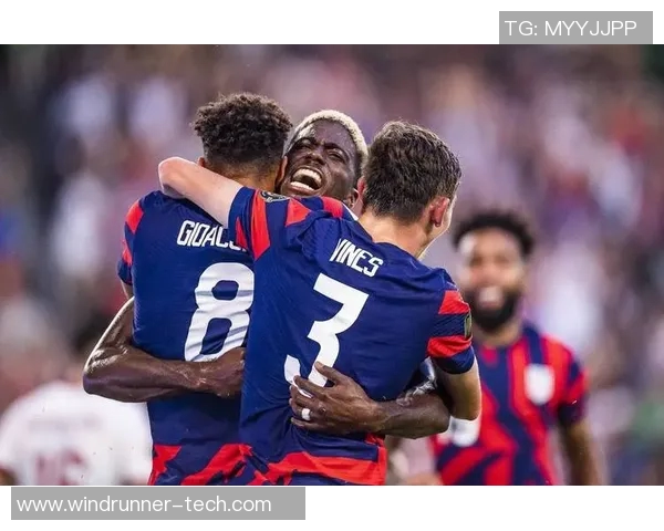 米美洲与克鲁塞罗的激烈对决谁能在赛场上笑到最后